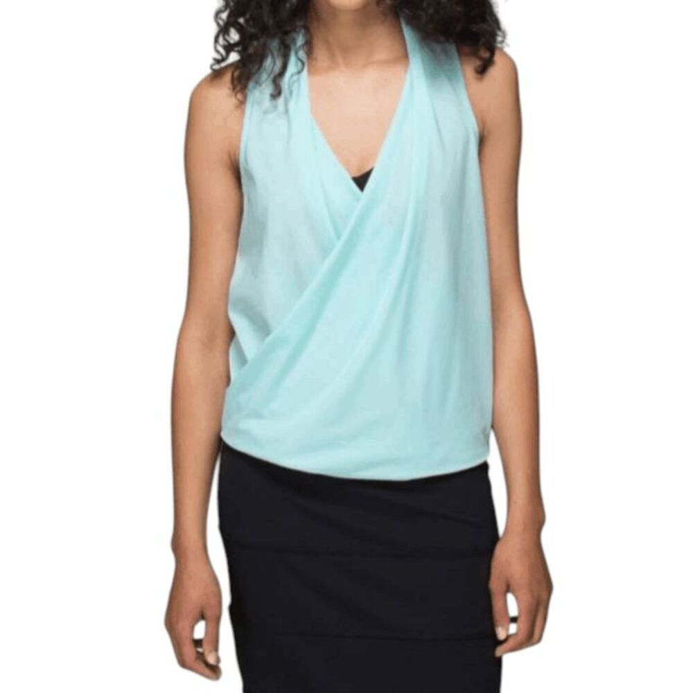 NWOT LULULEMON ATHLETICA Rollin With My Om'ies Tank in Aquamarine Size 2